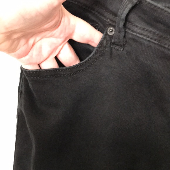 TORRID JEANS LONDON SKINNY (SOURCE OF WISDOM) BLACK SIZE 14 GREAT CONDITION! - Picture 2 of 5